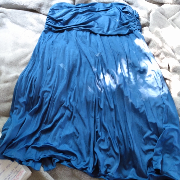 Giorgio Armani Skirt Blue - Picture 8 of 10